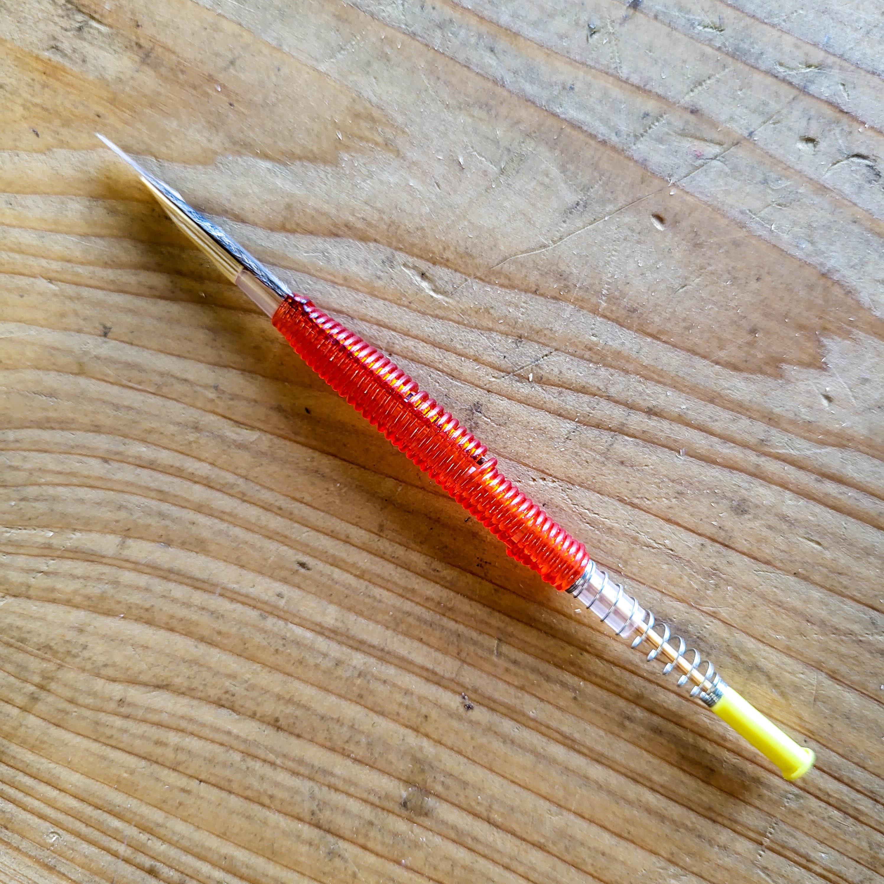 Plastic Grafting Tool with Bamboo Pusher - Image 4