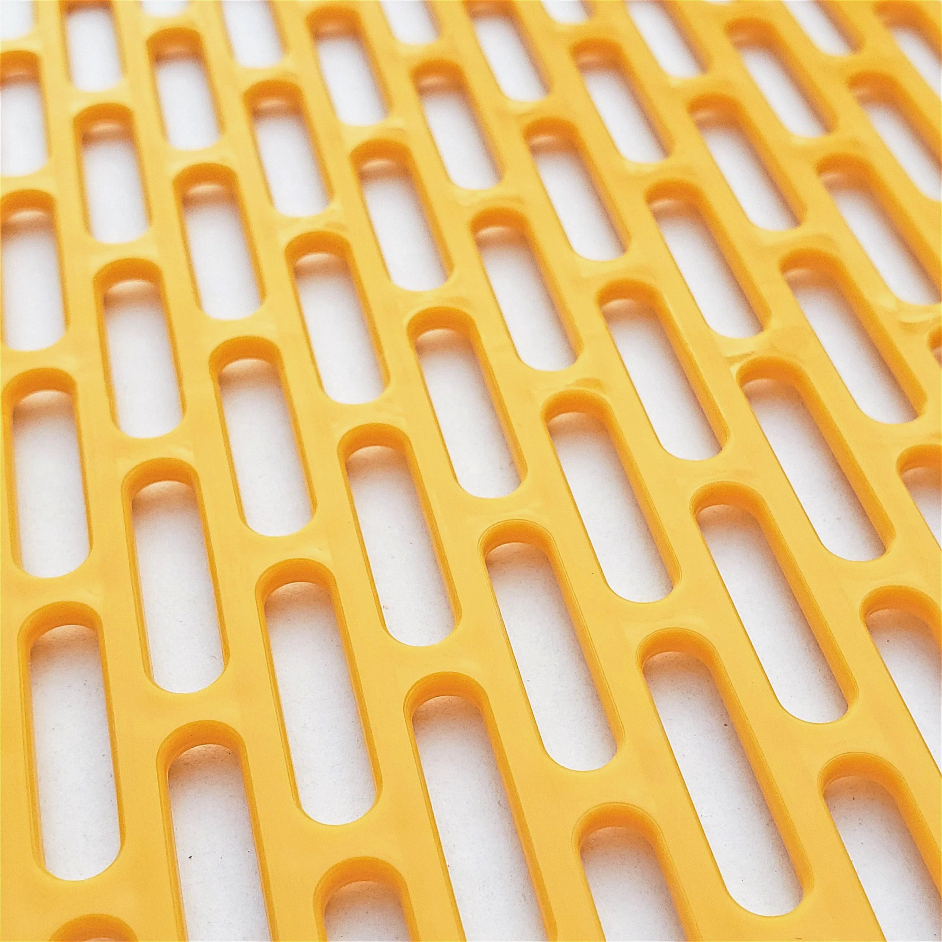 Plastic Queen Excluder - Image 6