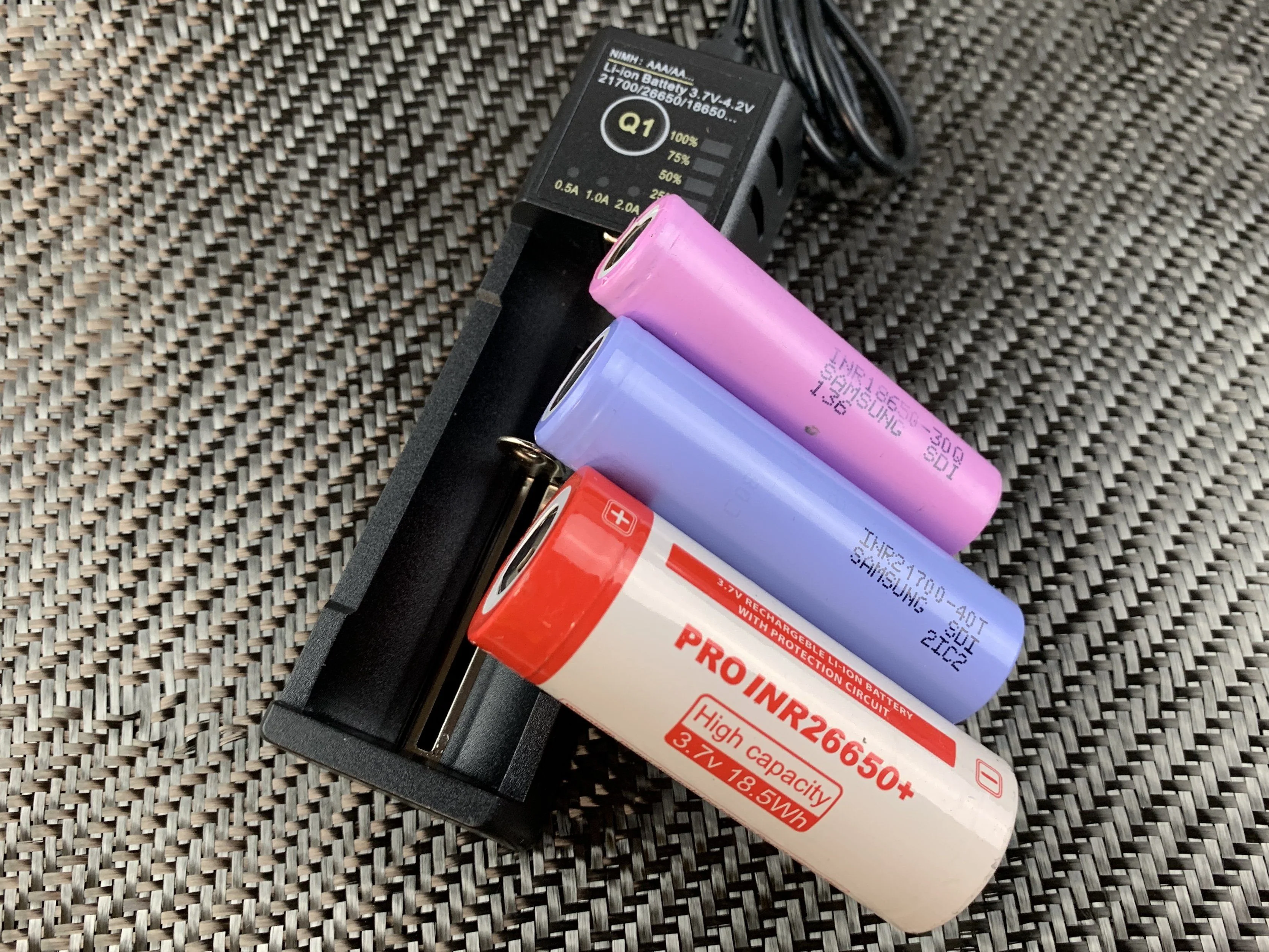 Pro Intelligent Battery Charger - Image 3