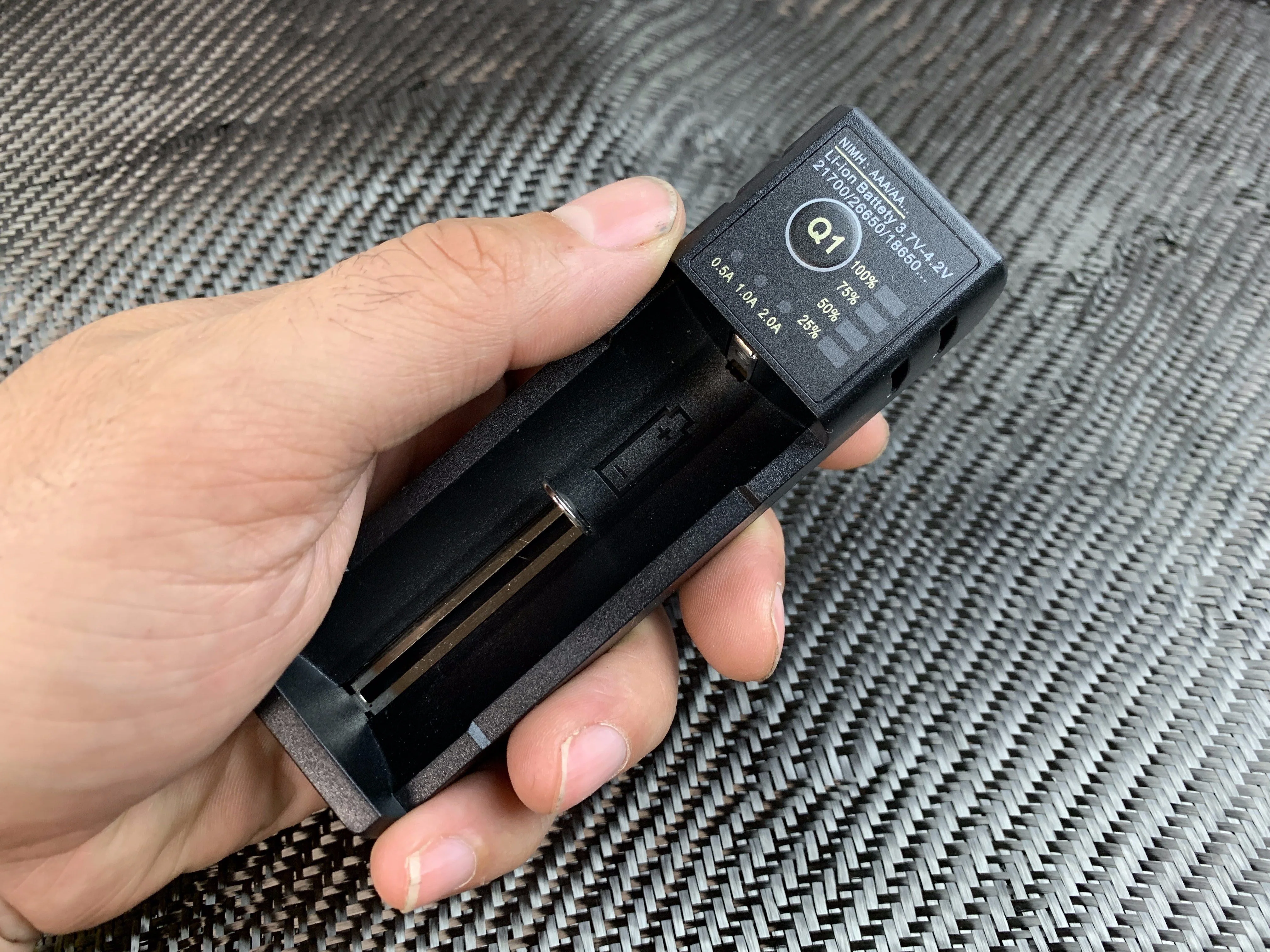 Pro Intelligent Battery Charger - Image 4