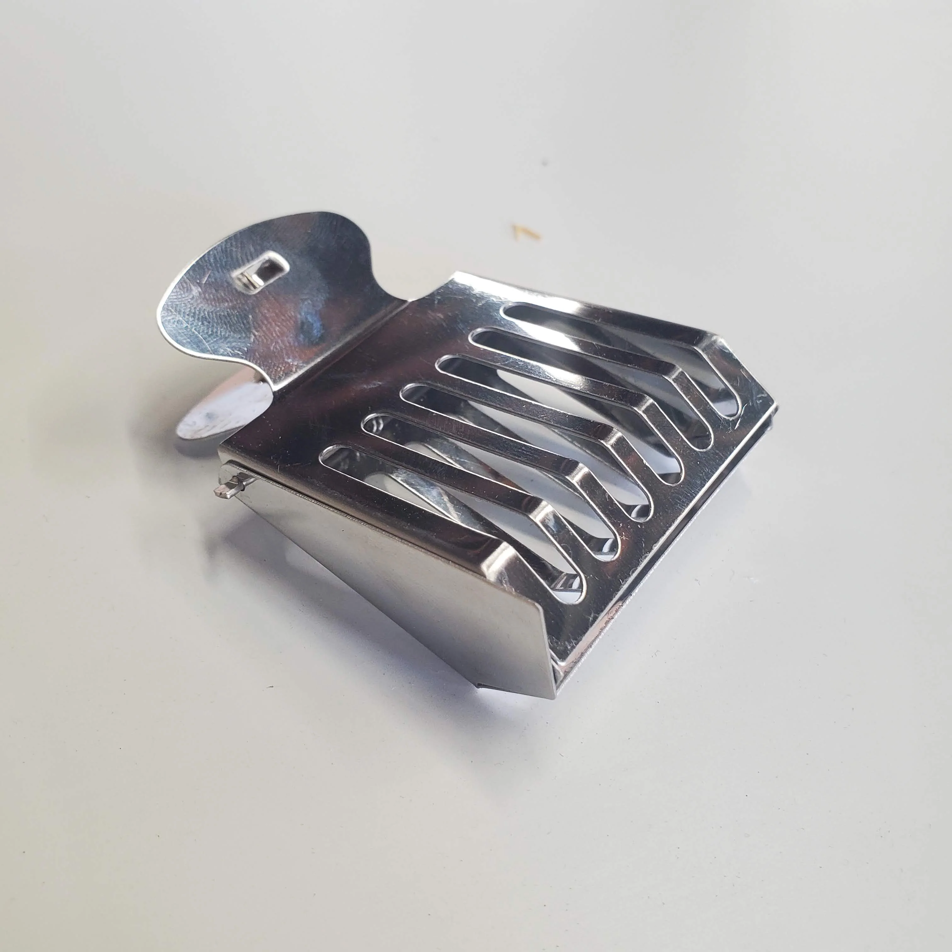 Queen Clip Stainless Steel - Image 2