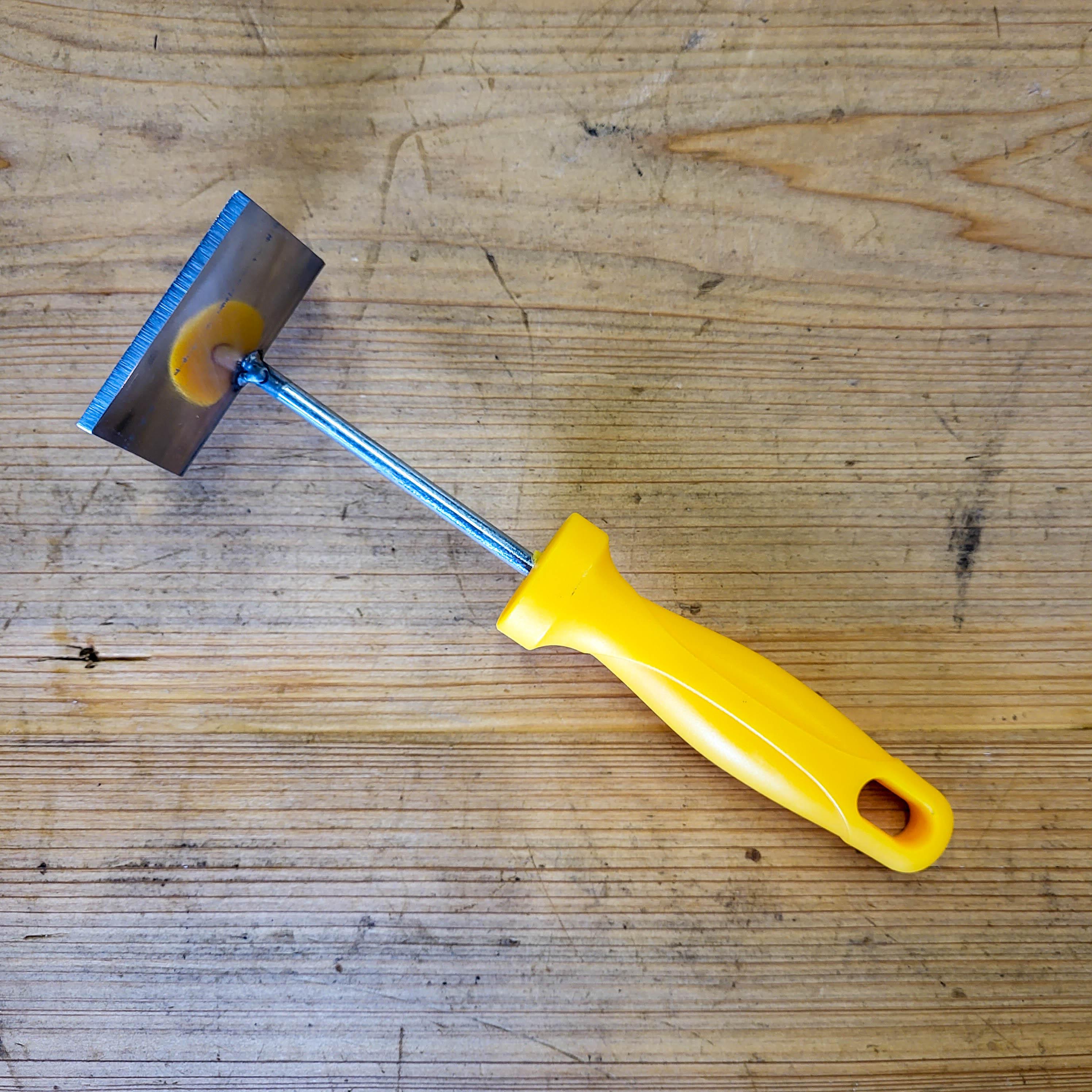 Queen Excluder Cleaner - Image 3