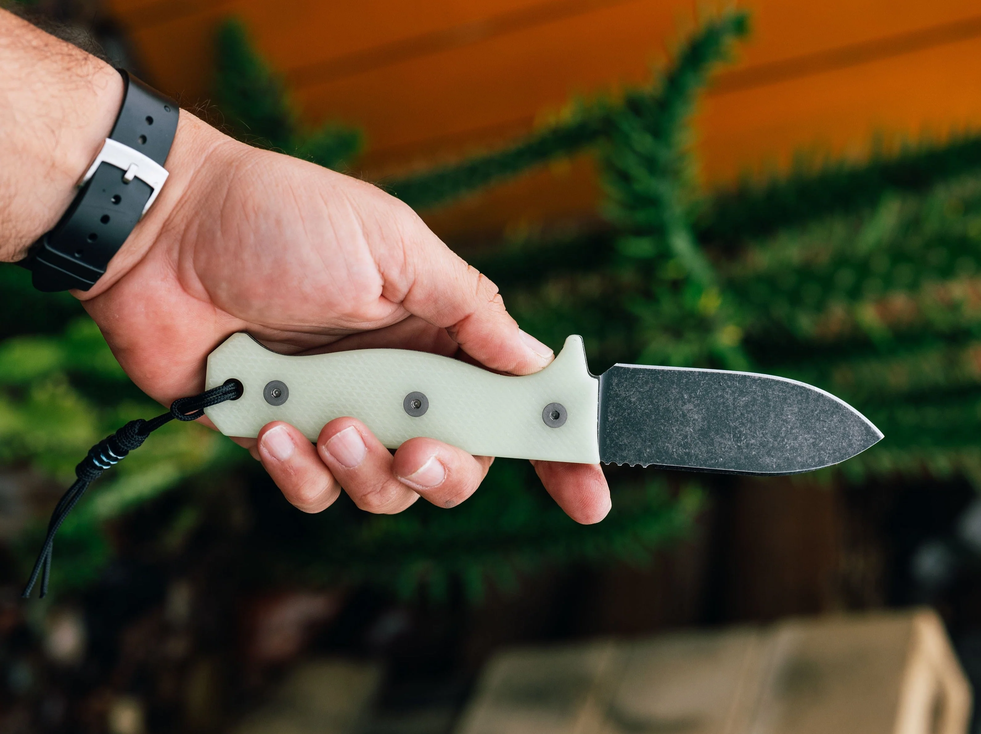R4A - Ready 4 Action Knife / D2 Fixed Blade ( UGM GLOW Scales ) - Image 22