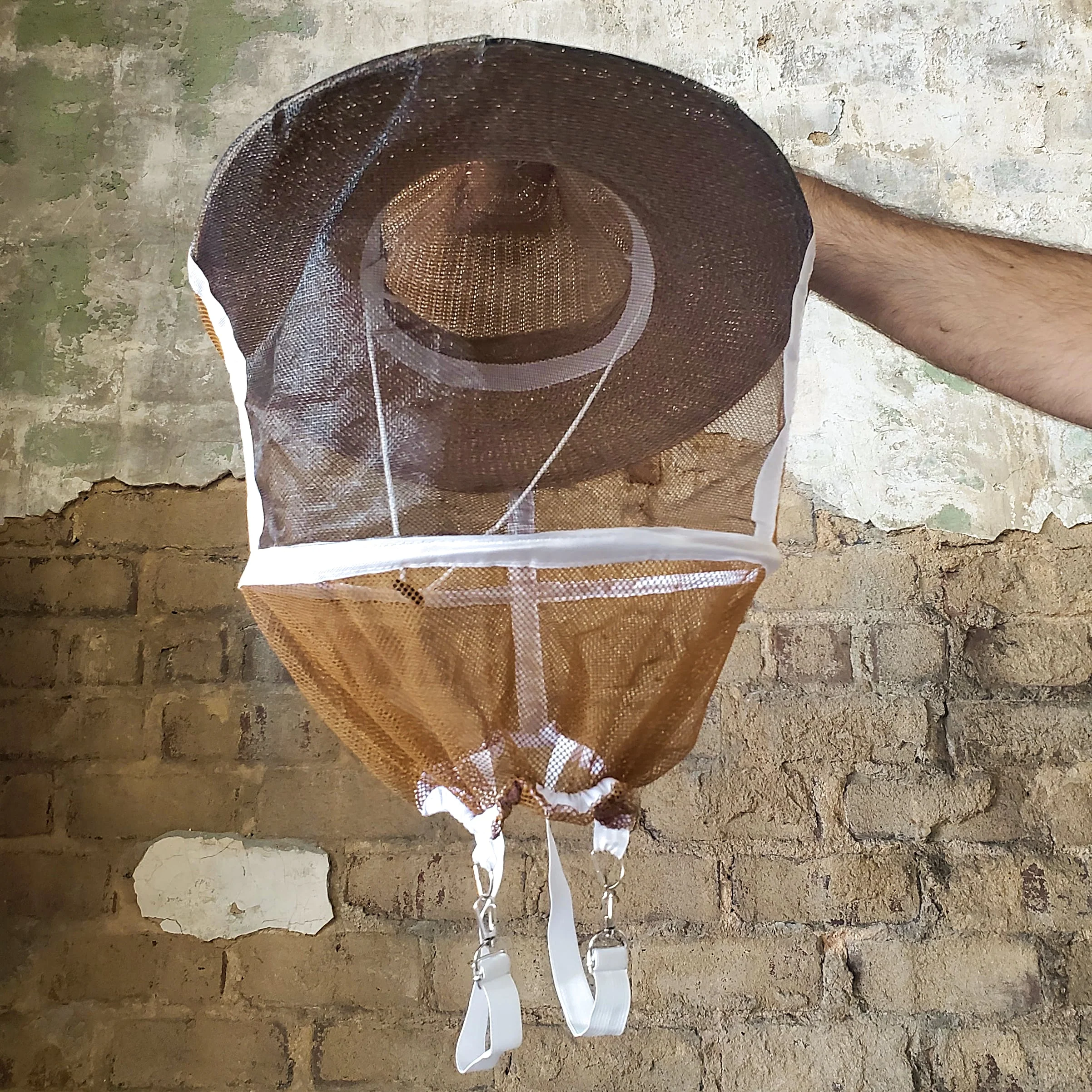 Round Hat with Veil and Straps - Image 3