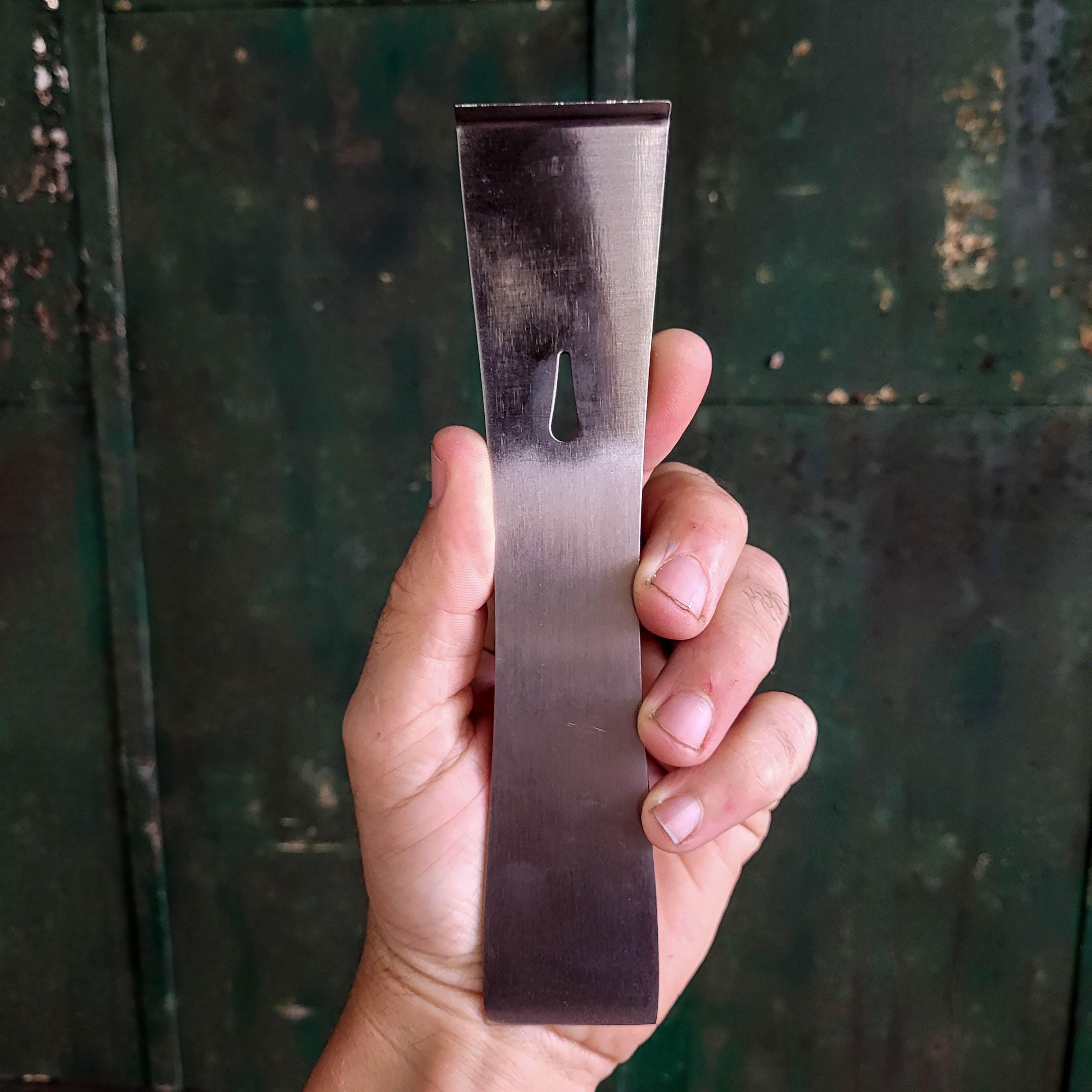 Short Hive Tool - Image 4