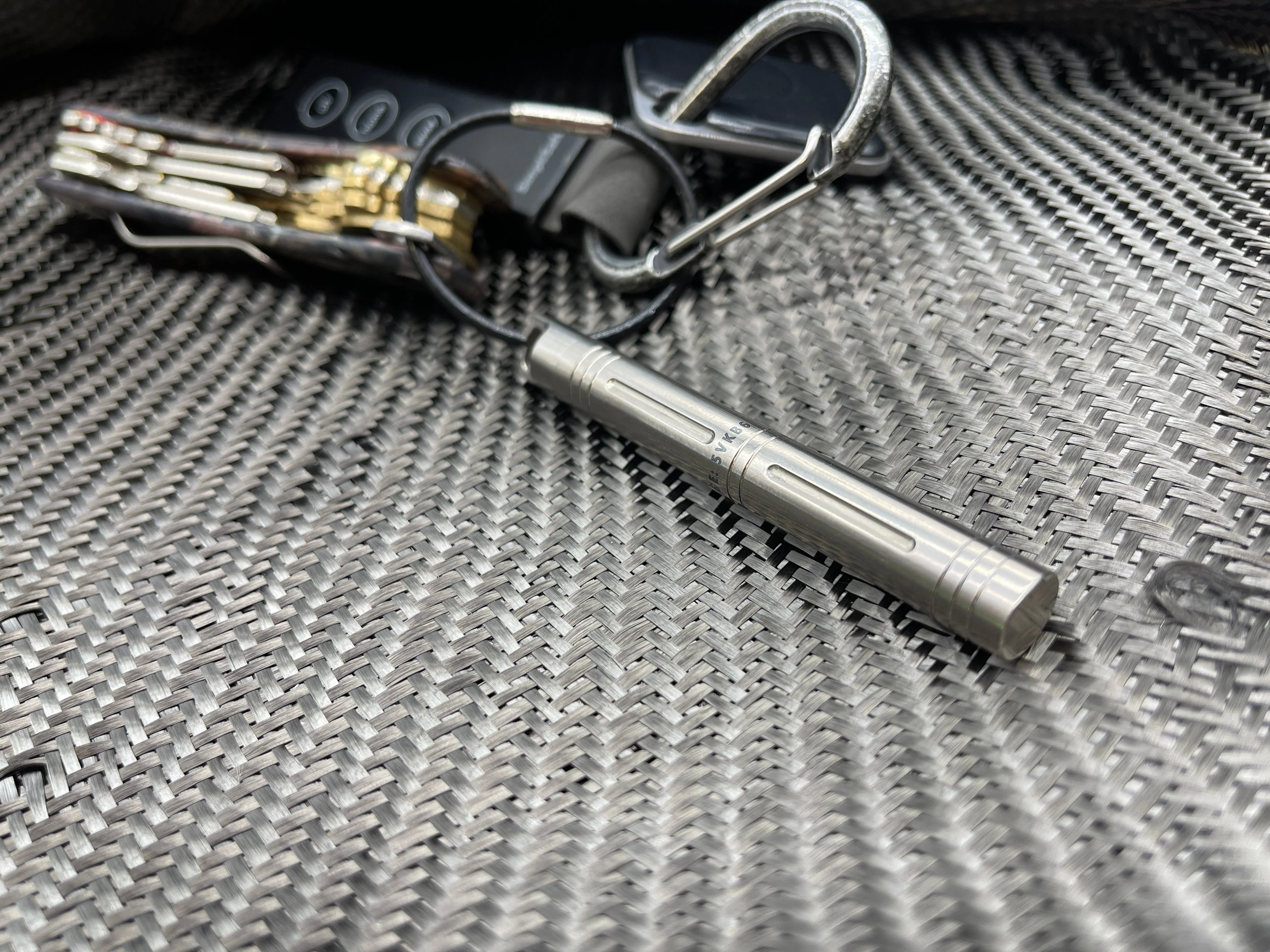 Slim Pick Titanium Capsule - Image 4