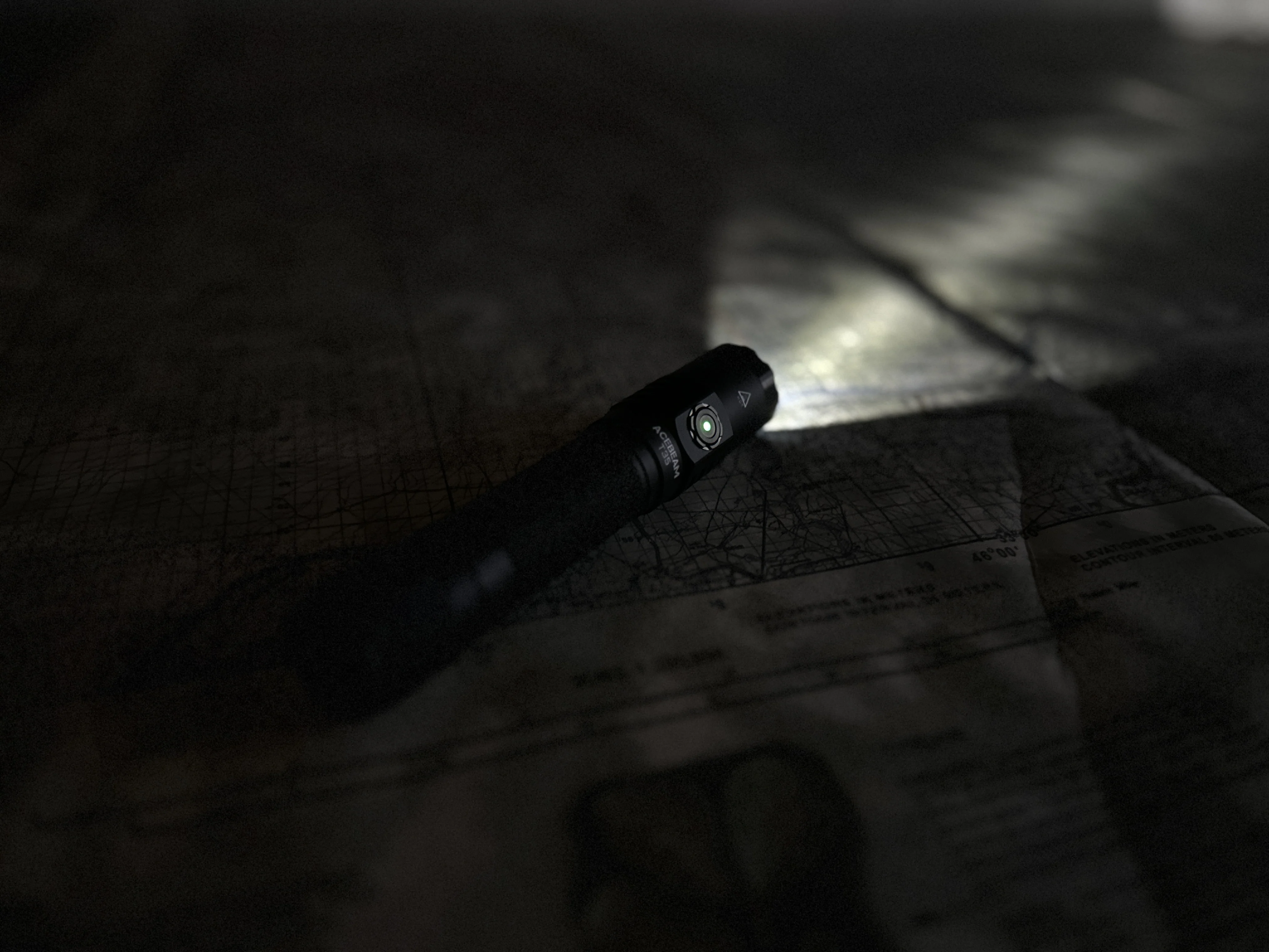 T35 CRTF 18650 Dual Switch Flashlight By Acebeam - Image 13