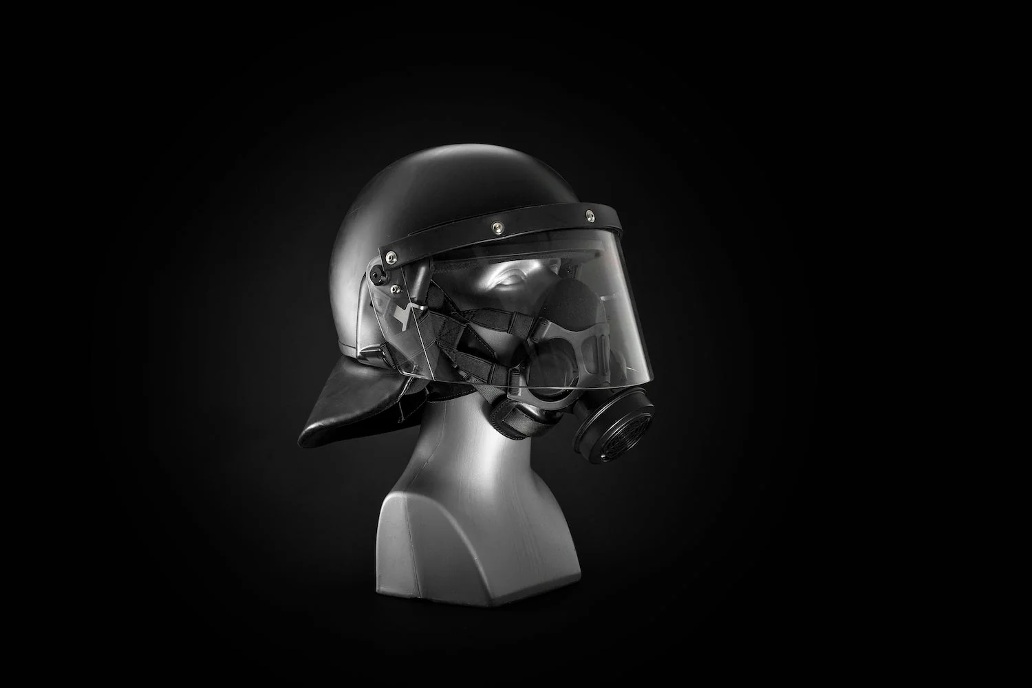 Tactical Air-Purifying Respirator Mask (TAPR) - Image 34