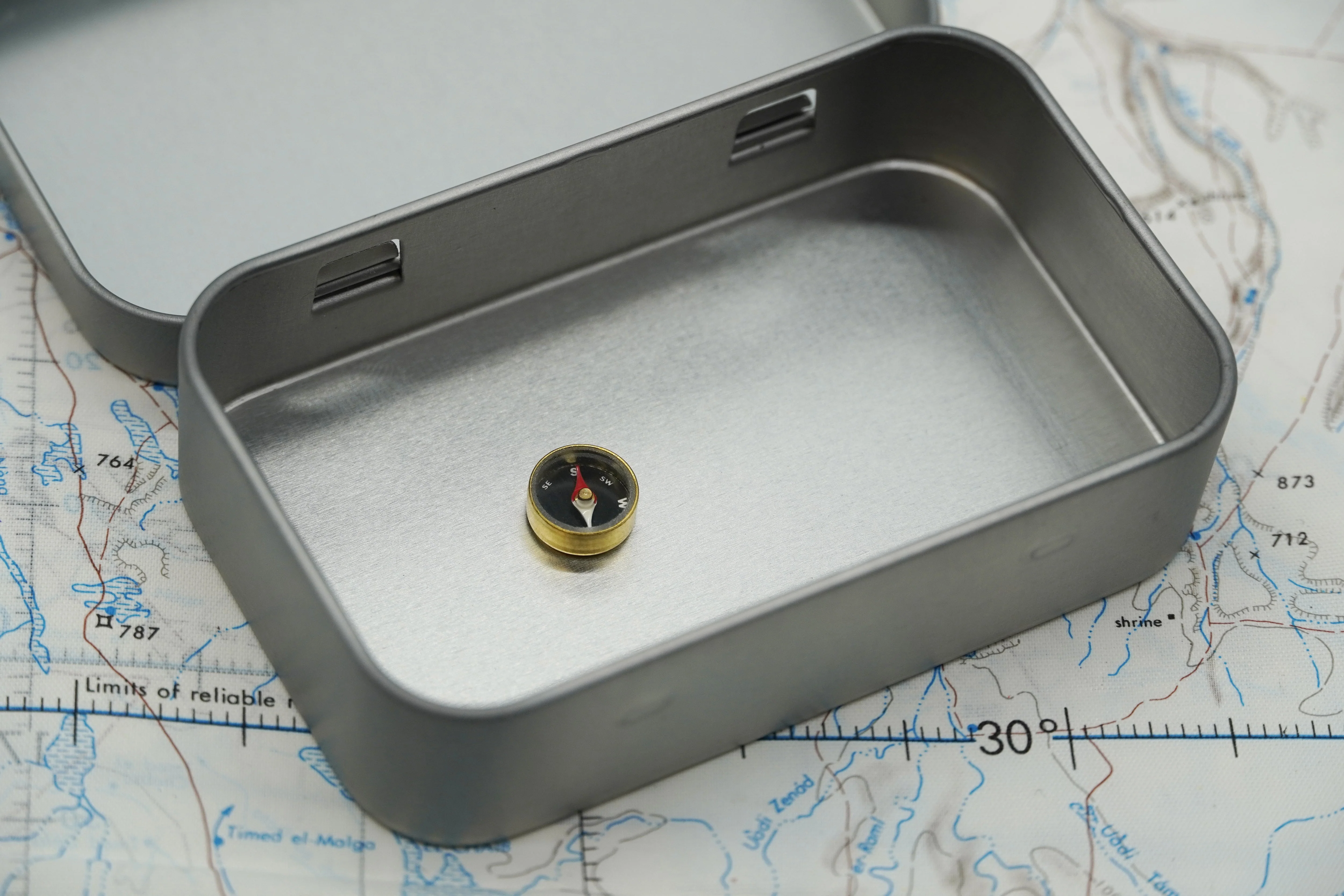 Thumb Tac Compass ( 2 Pack ) - Image 5