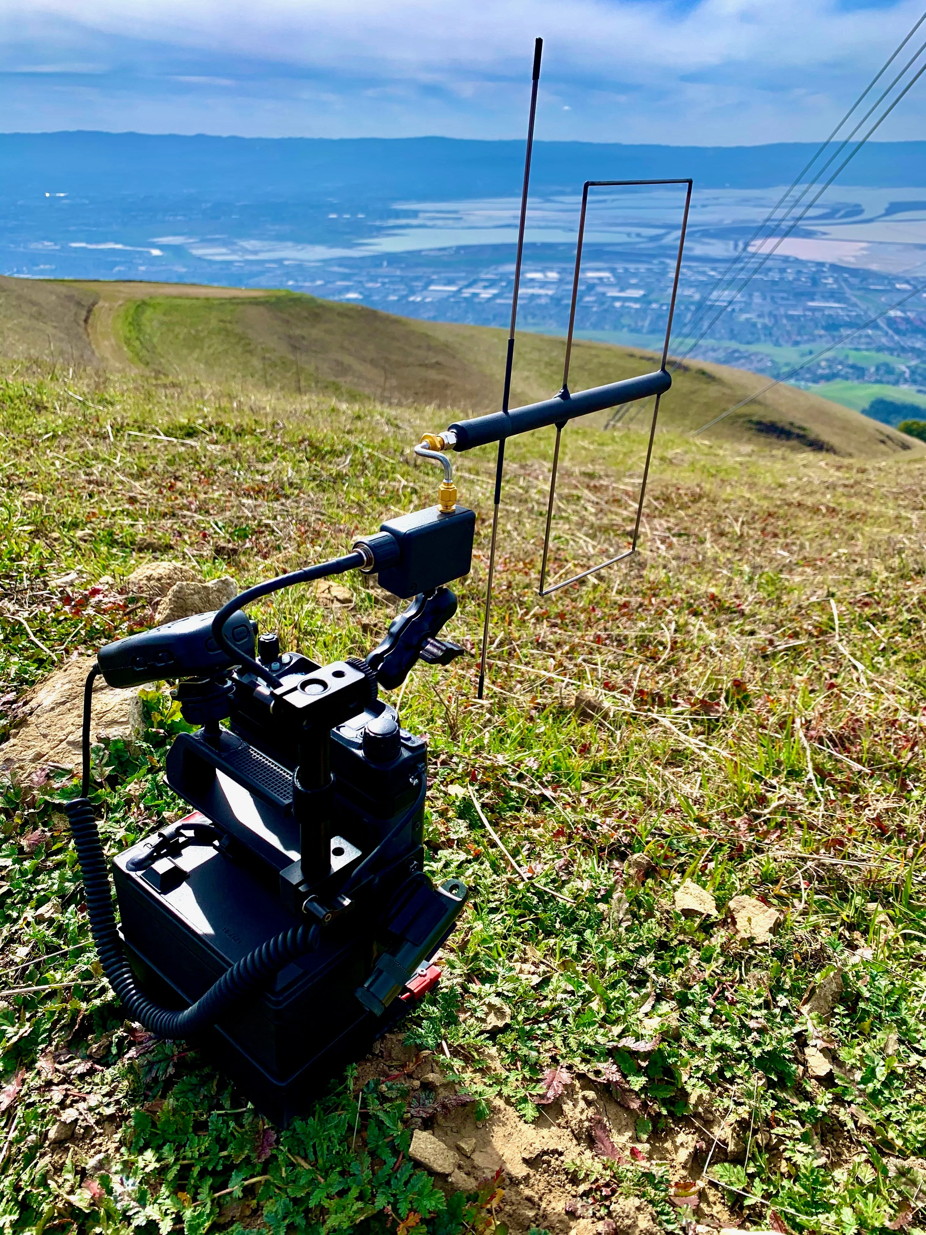 Titanium CUBE - SAT - UHF Direction Finding Antenna - Image 14