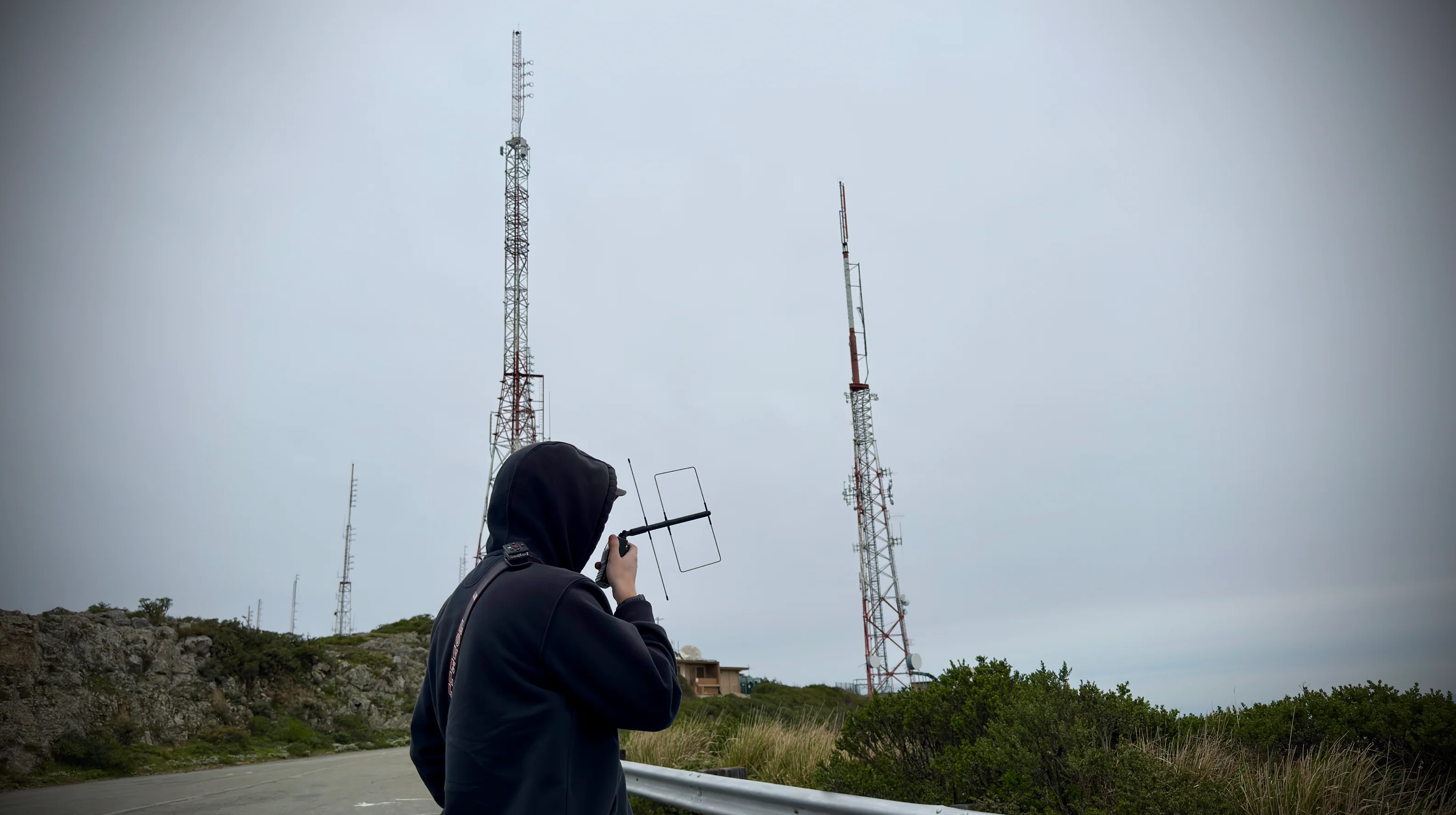 Titanium CUBE - SAT - UHF Direction Finding Antenna - Image 9