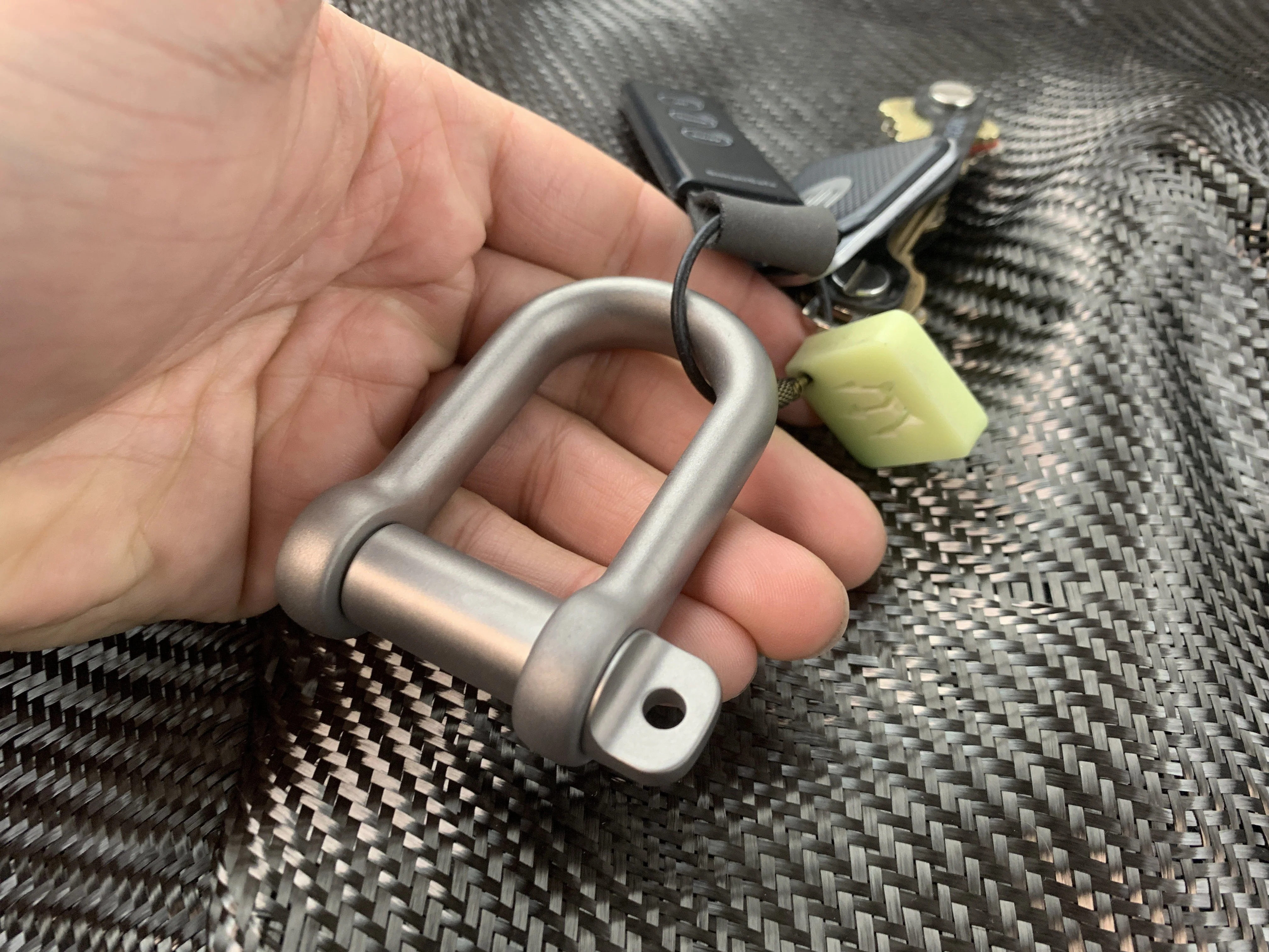Titanium Gyve Rigging Shackle - Image 4