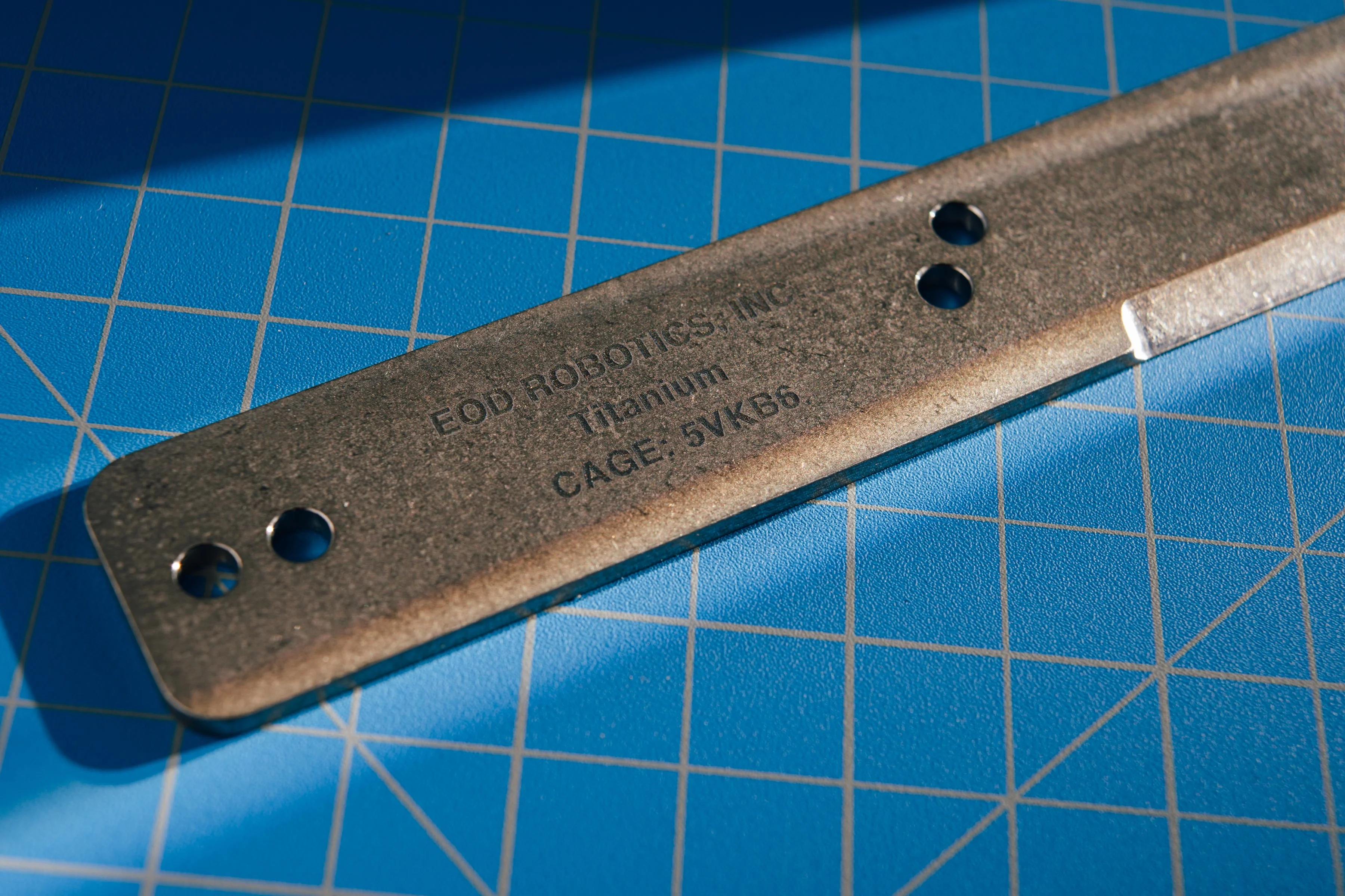Tumbled Titanium EOD Robotics Breacher Bar ( 2 Sizes ) - Image 10