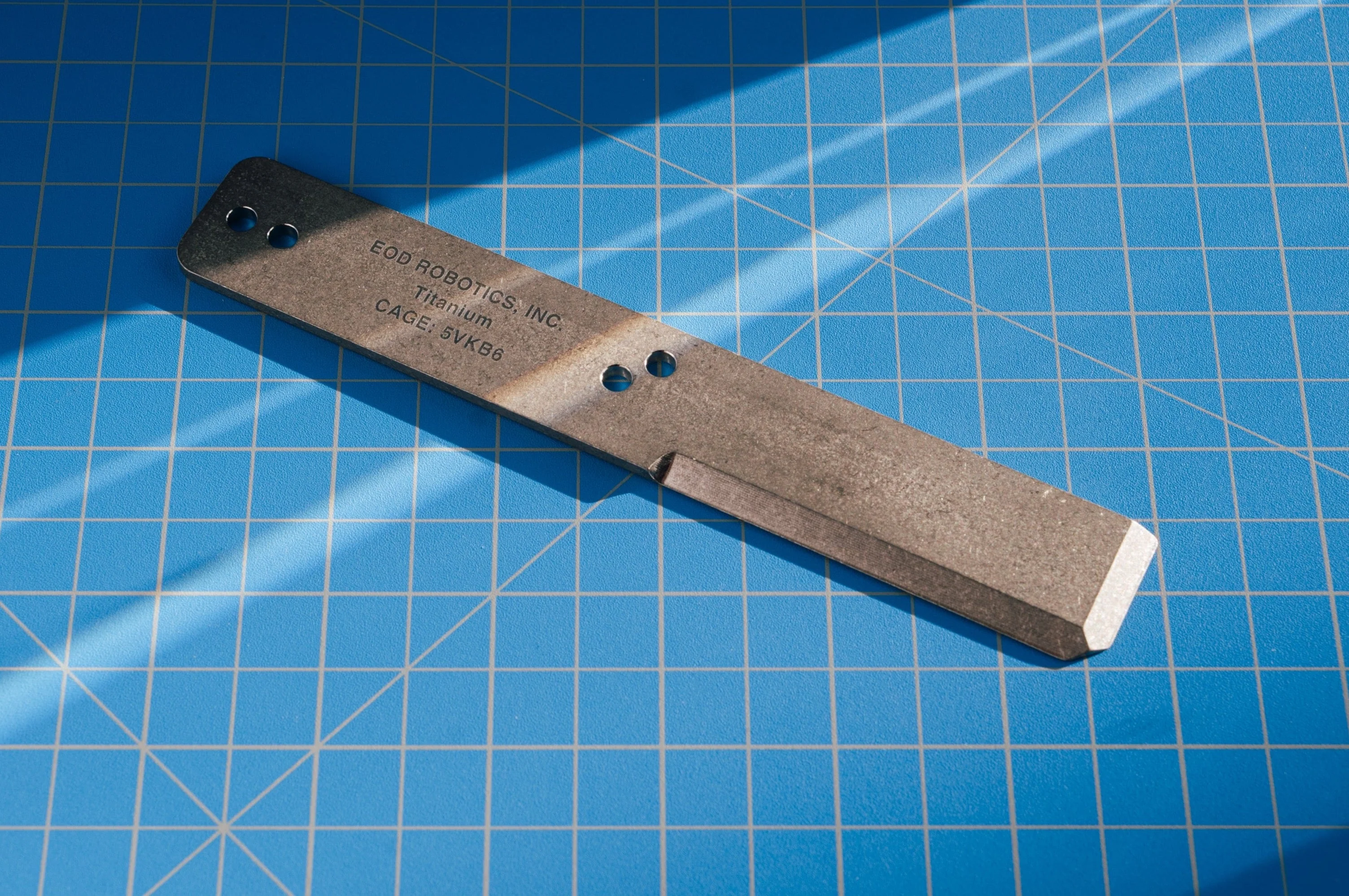 Tumbled Titanium EOD Robotics Breacher Bar ( 2 Sizes ) - Image 8