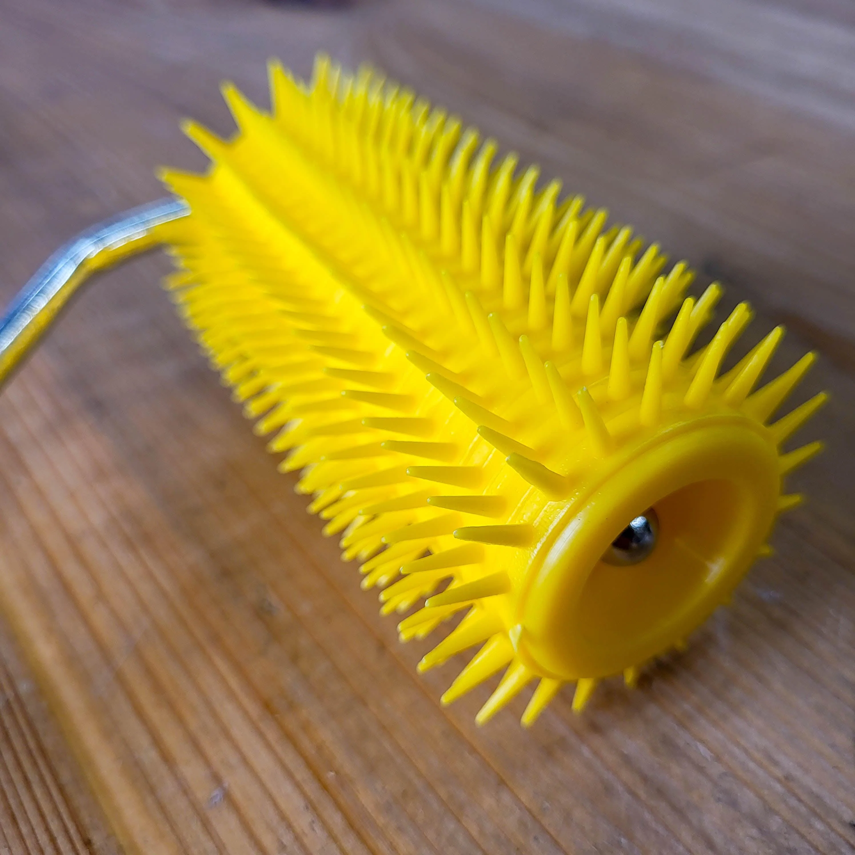 Uncapping Punch Roller - Image 3