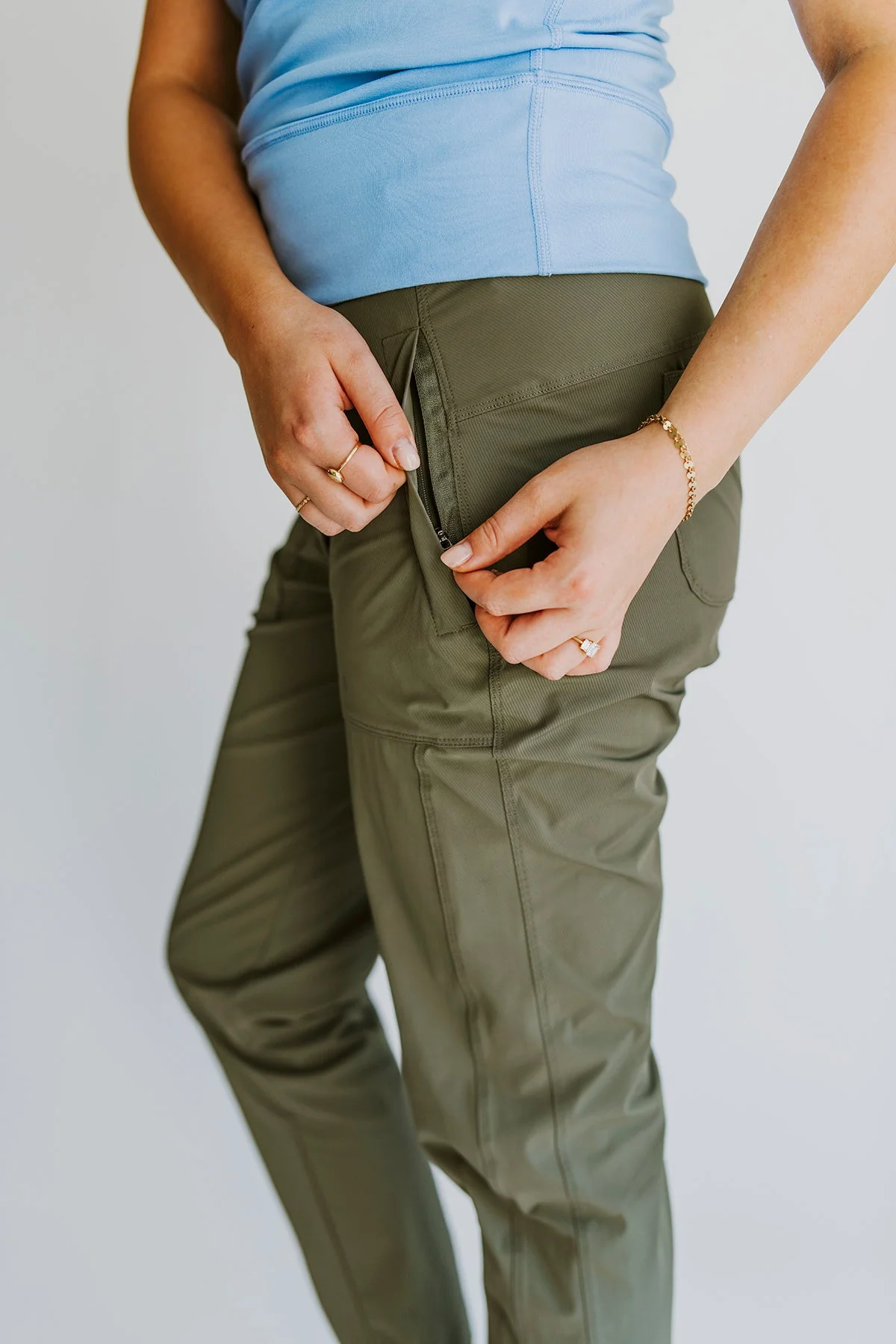 Vera Jogger - Image 6
