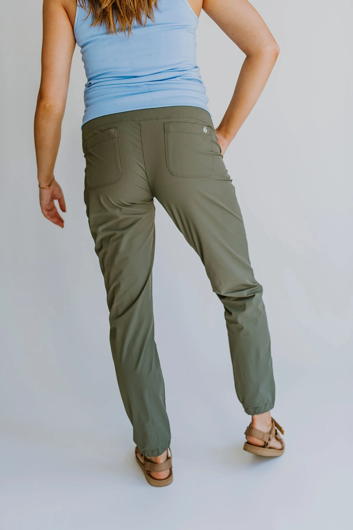 Vera Jogger - Image 7