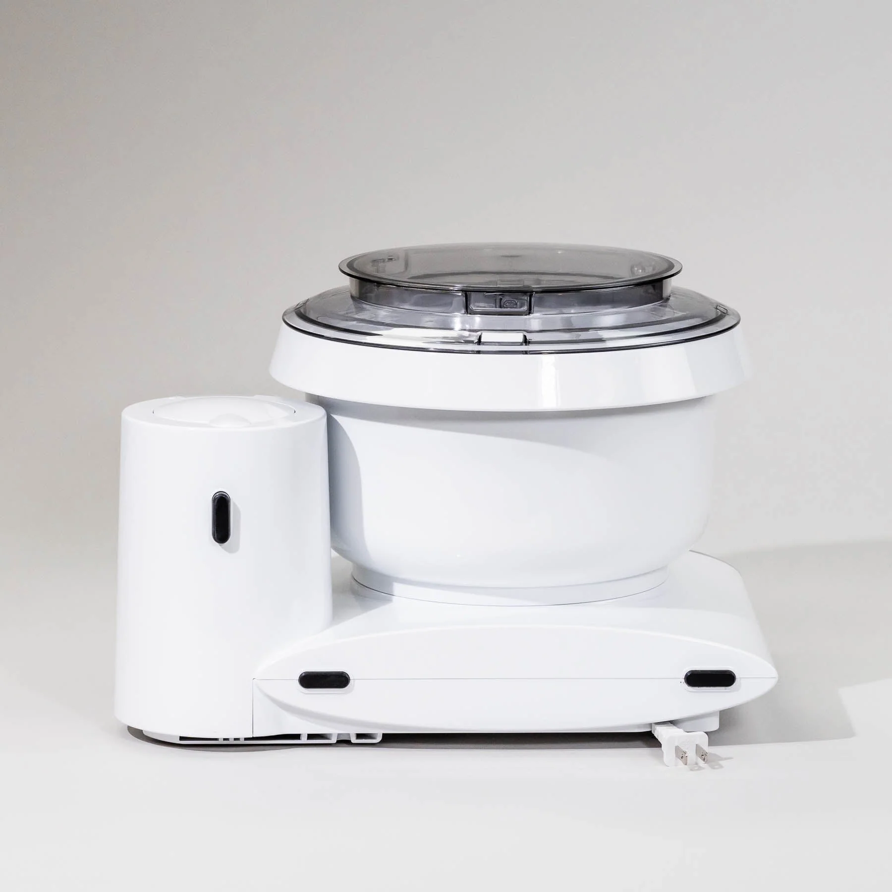 White Universal Plus - Image 4