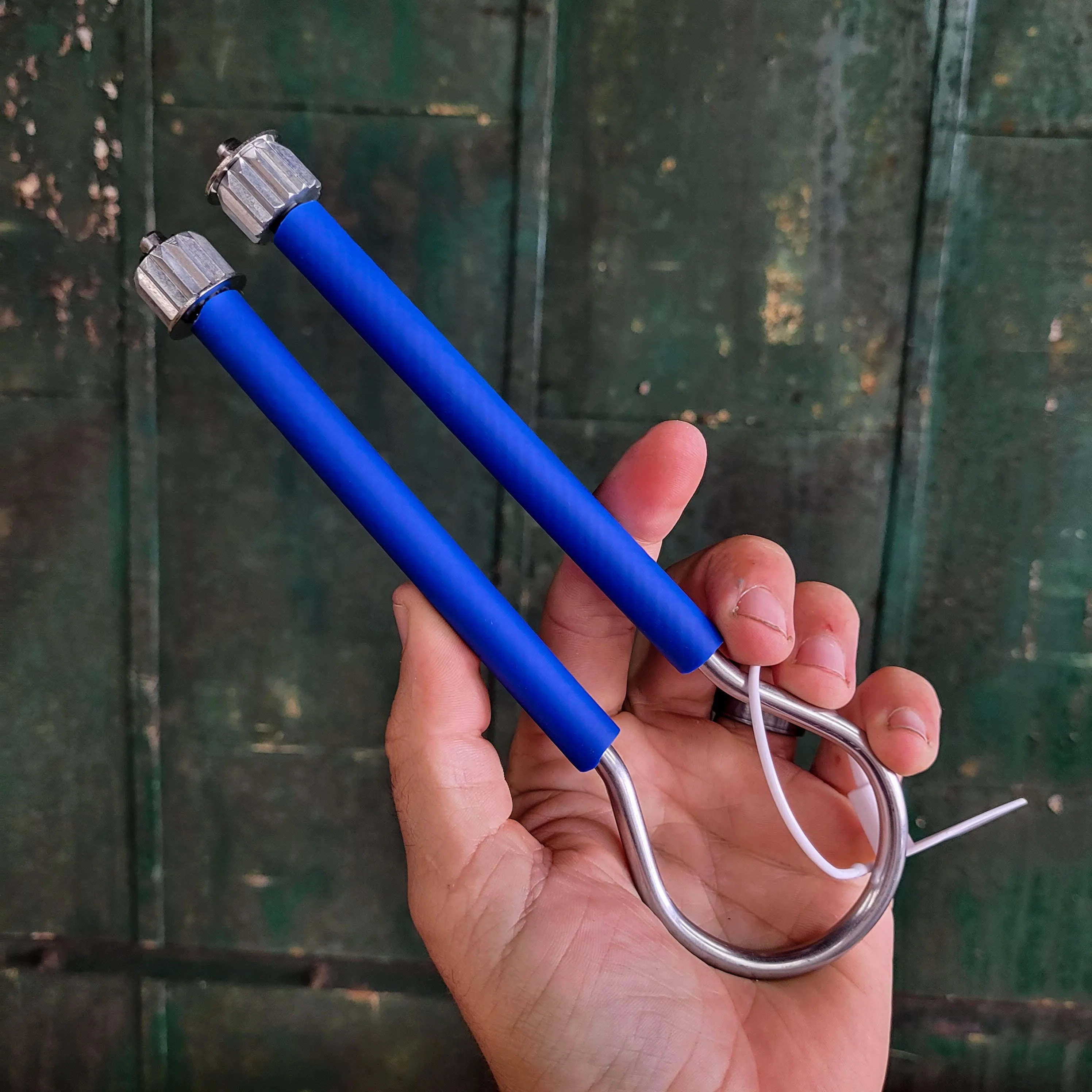 Wire Crimper Long - Image 4