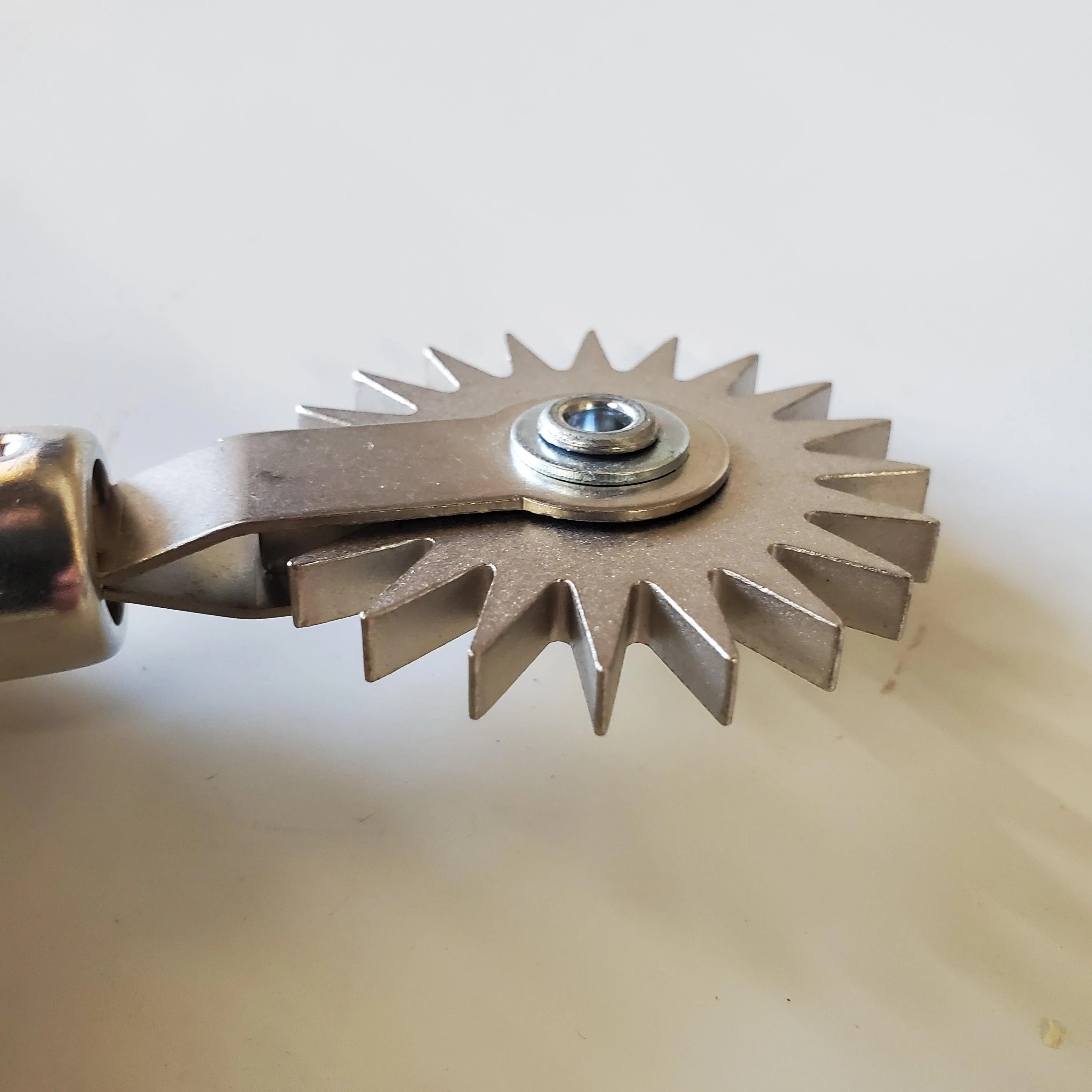 Wire Spur Embedder Wheel - Image 4