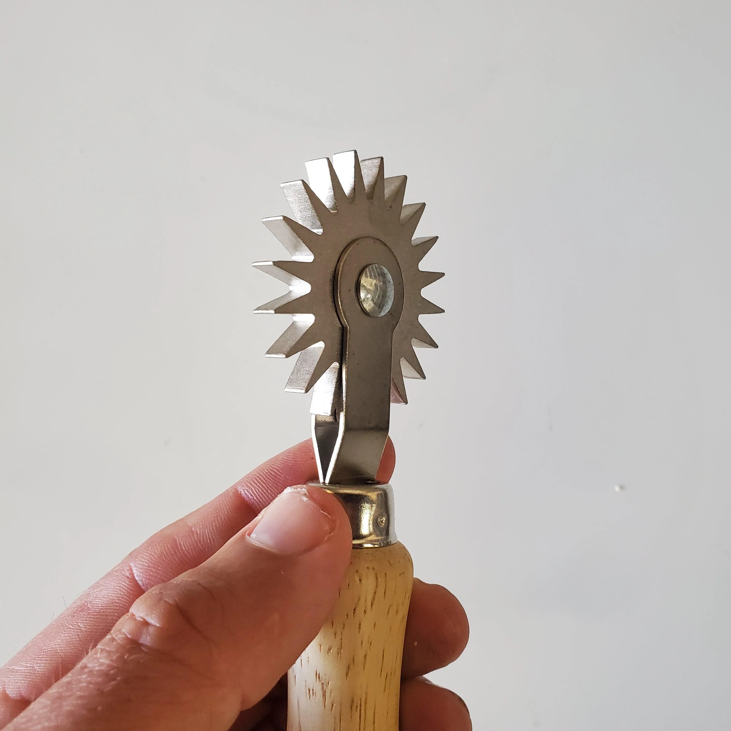 Wire Spur Embedder Wheel - Image 6