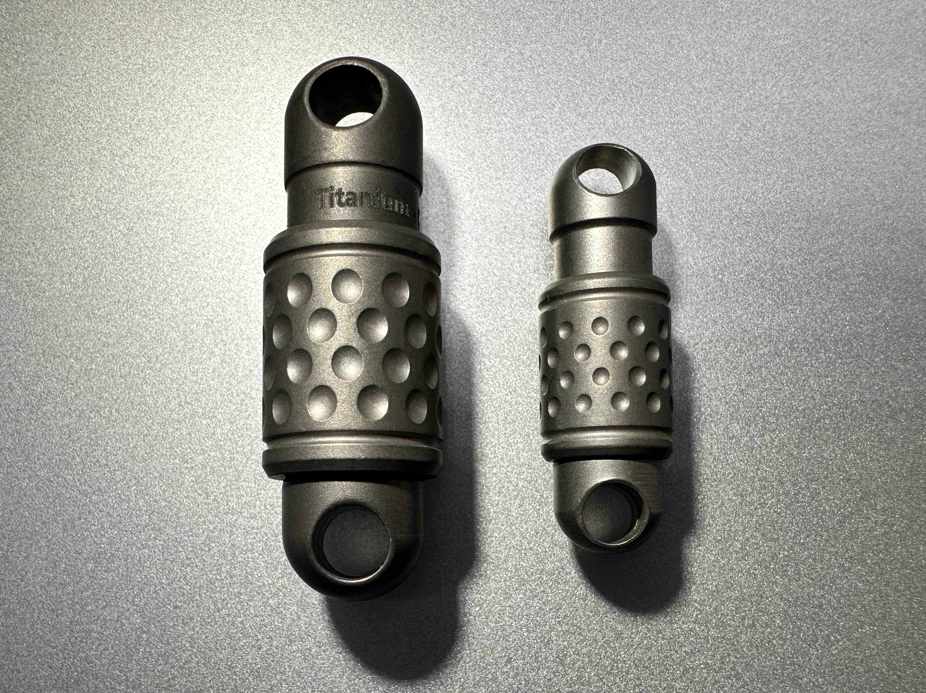 XL Titanium QD Kwik Release Keychain Coupler - Image 4
